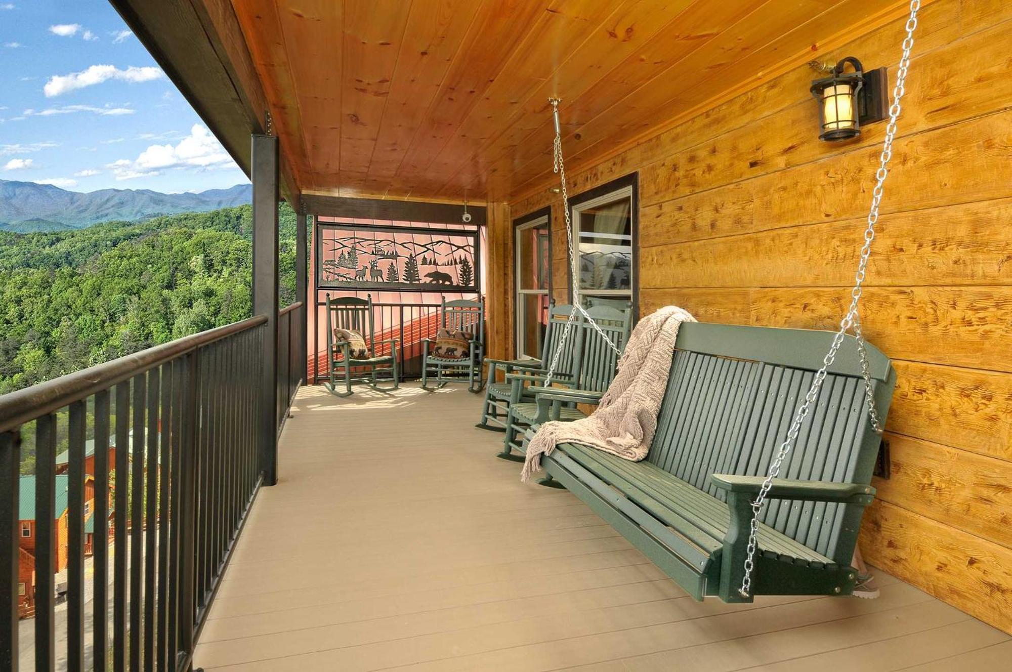 Skyview Mansion:13Bdrm, 17Bath, Sleeps 70, Indoor Pool, Amazing Views Villa Pigeon Forge Buitenkant foto